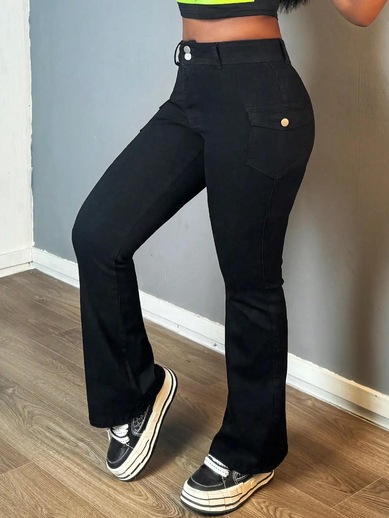 Women's High Waisted Flare Jeans 2025 Trendy Cargo Pocket Button  Front Stretch Denim Full  Length Pants