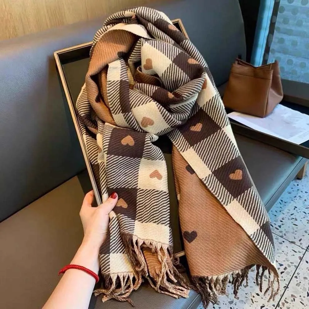 الهدايا ألياف الاكريليك منقوشة وشاح محبوك دفئا لينة القلب سميكة وشاح الترتان المطبوعة شرابة طويلة شال زوجين