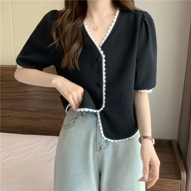 Temperament Patchwork Lace Shirt Tops Summer New Short Sleeve V Neck Solid Color Short T Shirts Sweet Fashion Women Clothing