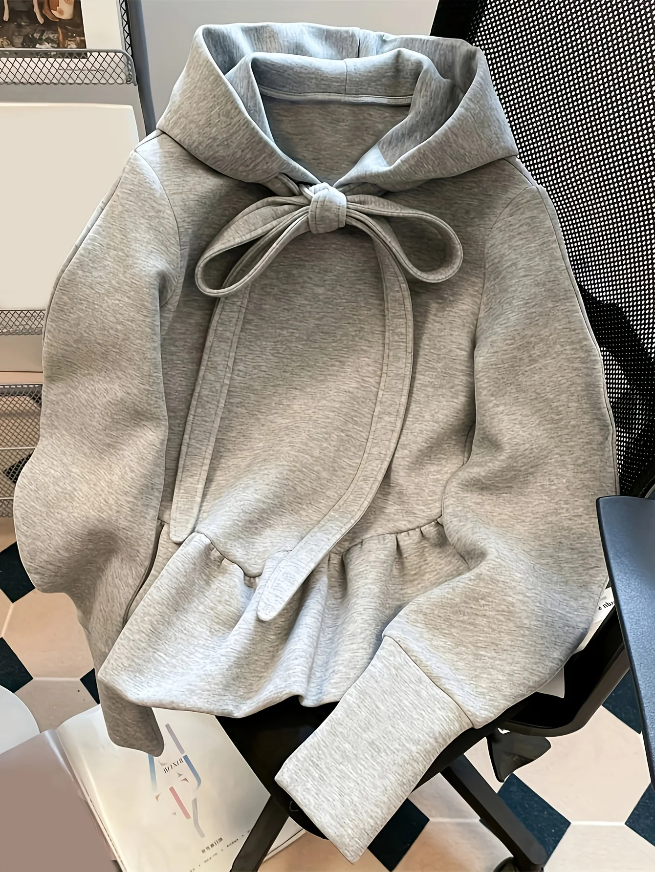 

Women's Gray Coat, Bow Tie Collar Flared Hem Jacket, Elegant Long Sleeve Outerwear for Fall & Winter