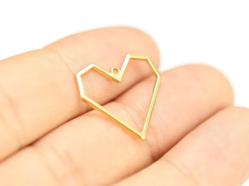 

6pcs Hollow Heart Charm, Heart Earring Charms For Hoops, necklace pendant, Real Gold plated, Jewelry making - G062