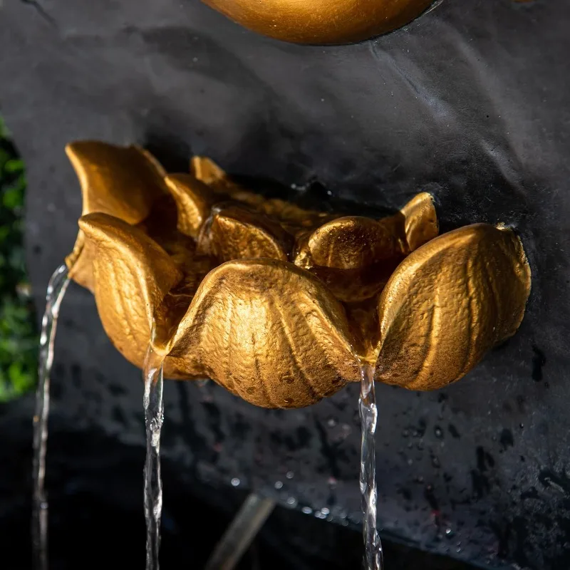 Fuente de agua de jardín al aire libre Zen de Buda de pared de resina de fibra de 30 pulgadas H con luz LED cálida, dorada