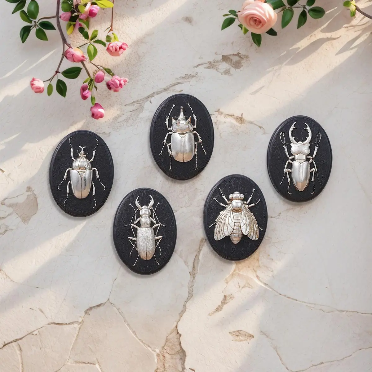 Retro Silver 3D Beetle Relief Wall Hanging. Black Background Oval Resin Insect Specimen Decorative Luxury Wall Hanging