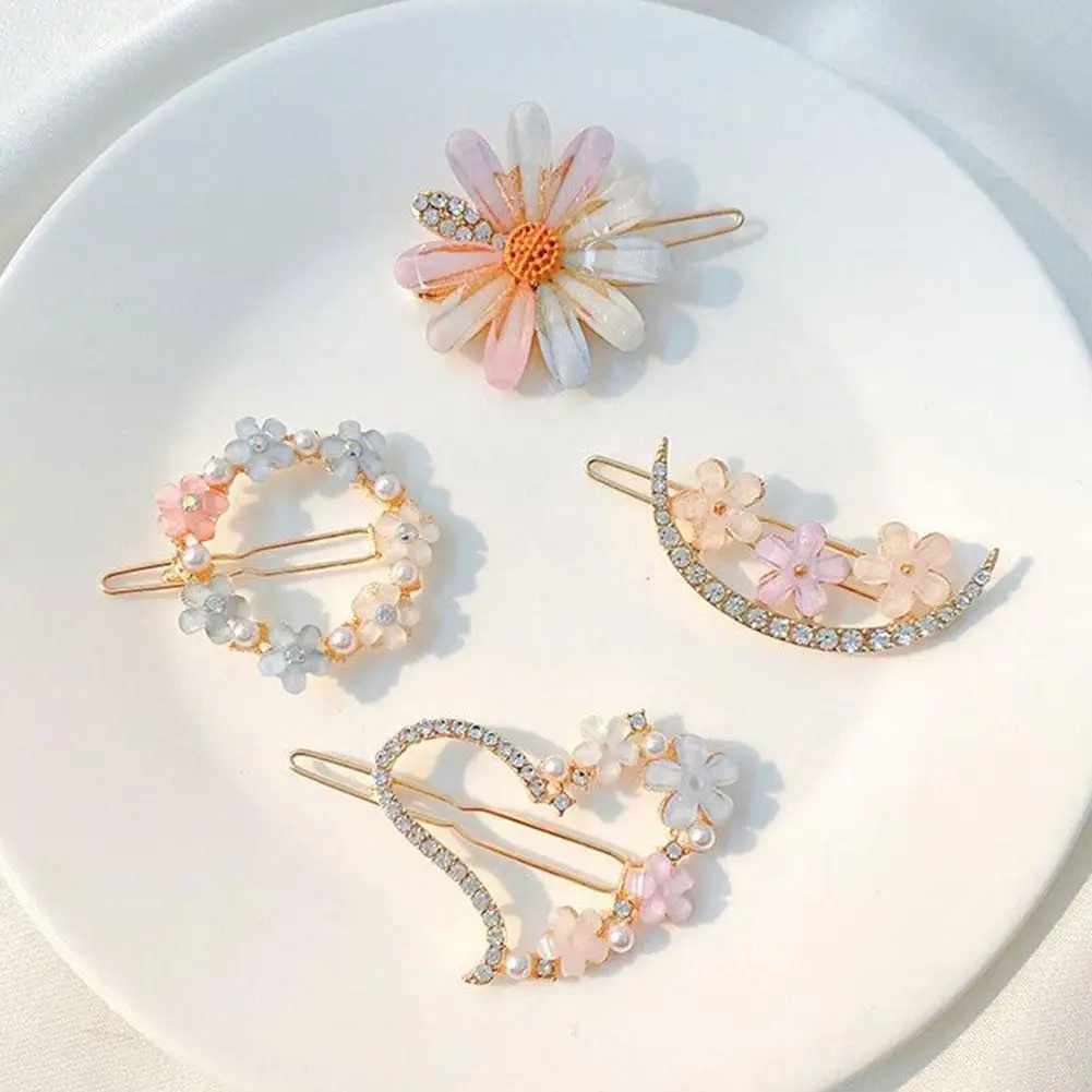 

1PCS Korean Style Daisy Rhinestone Hairpin Girl Bangs Clip Frog Flower Side Clip Temperament Buckle K5U0