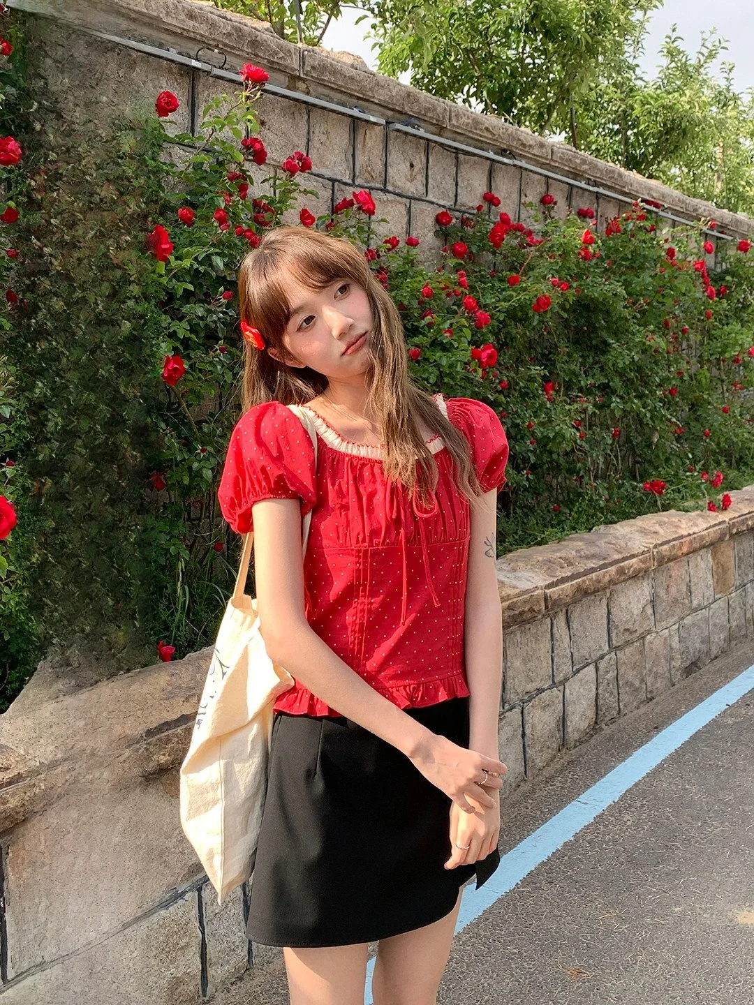 

Spring 2026 White Polka Dot Ruffle Shirt Korean Style Slimming Top French Style Cotton Blend Bubble Sleeve Square Neck Short ...