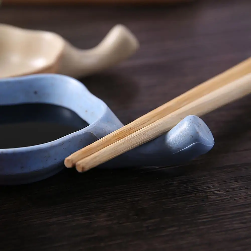 Plato de condimentos creativo con forma de flor con asa, soporte para palillos de inmersión 2 en 1, bandeja para salsa de soja, platos de cubiertos de paja de trigo