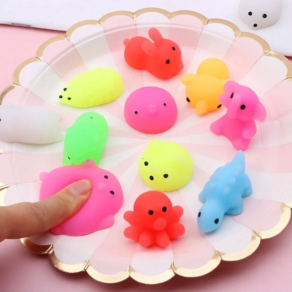 24/36 Pcs Fun Decompression Squeeze Animal Toy Children\'s Birthday Party Gift Pinata Candy Bag Filler Christmas Carnival Gift