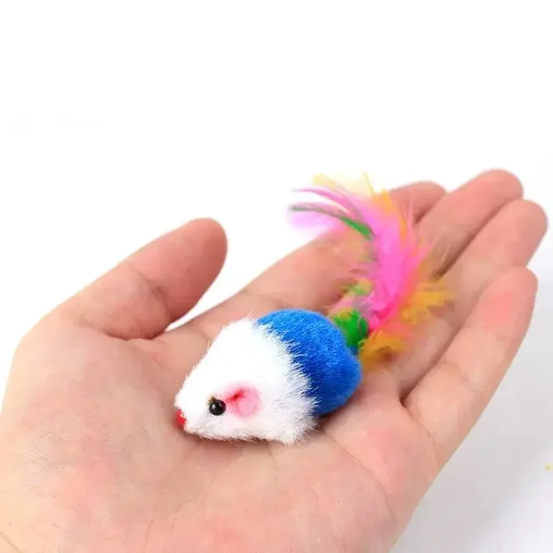 3 PC Furry Feather Cat Toy Mice Rattle Small Mouse Interactive Play Teeth Grinding Toys Plush Pet Kitten Chewing Vocal Toy