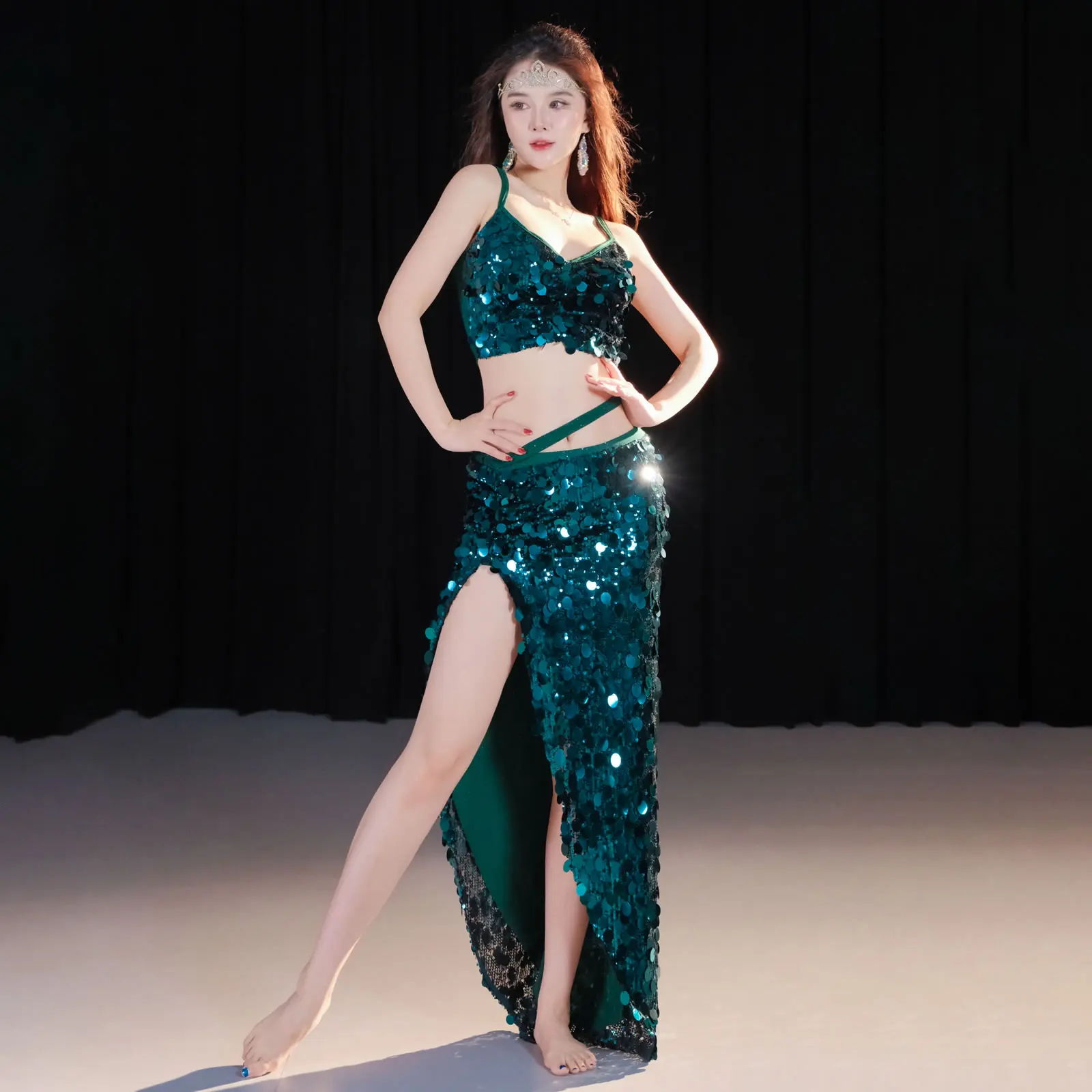 Sexy Belly Costume Set, 2pcs Sequin Top and Side Split Skirt, Oriental Solo Dance Performance Outfit for Women
