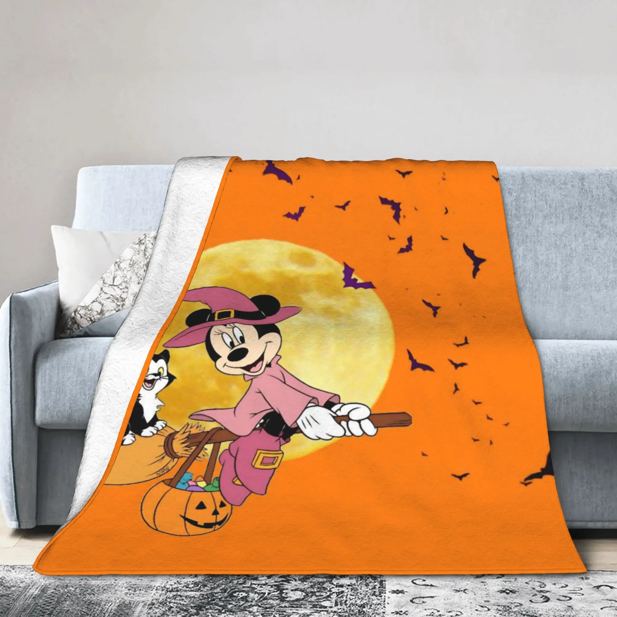 

Mickey Minnie Halloween Blanket Fleece Print Breathable Warm Throw Blanket for Home Couch Rug Piece
