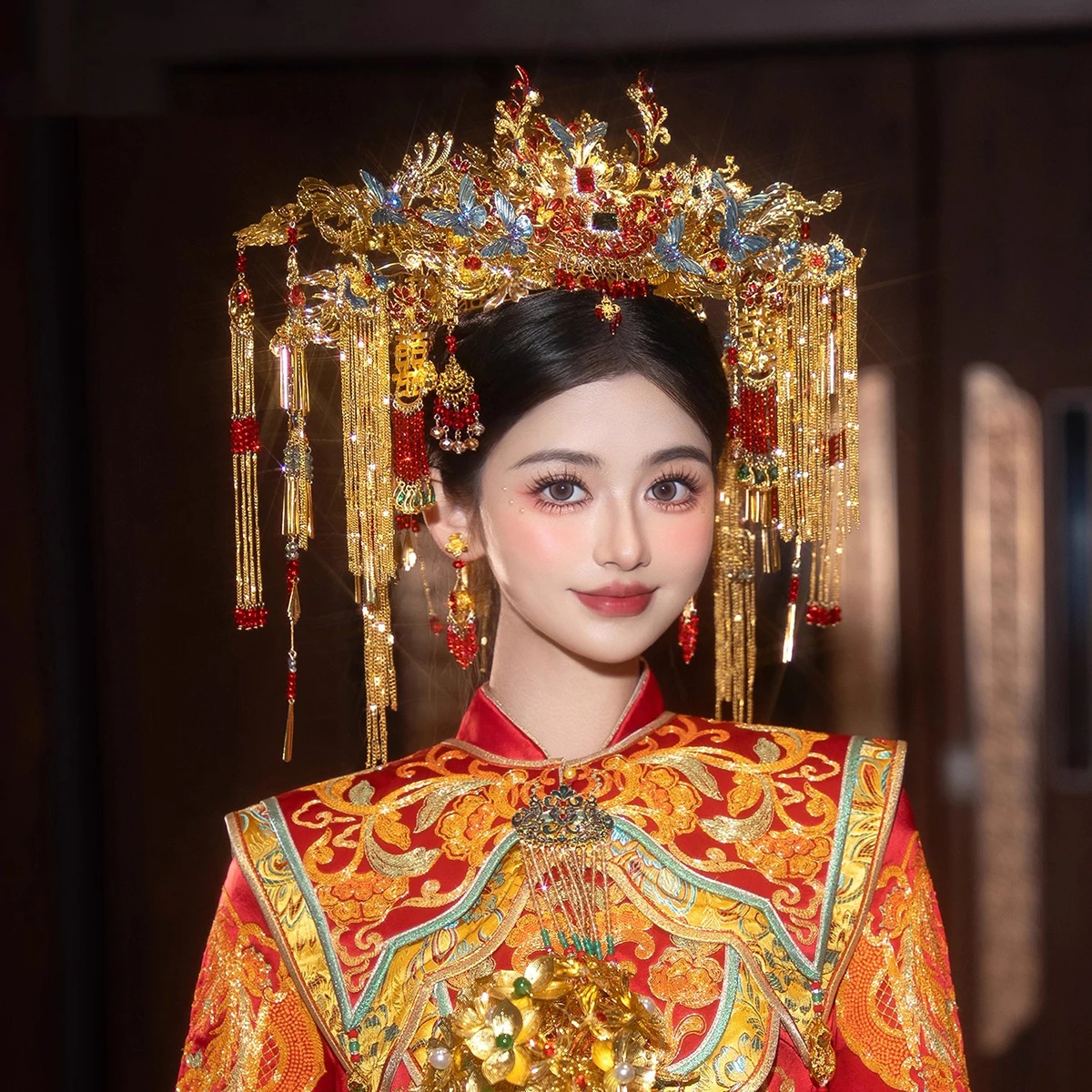 Luxury Crystal Alloy Grand Hair Crown Hanfu Hair Accessory Retro Chinese Ancient Costume Bride Traditional Wedding Headwear