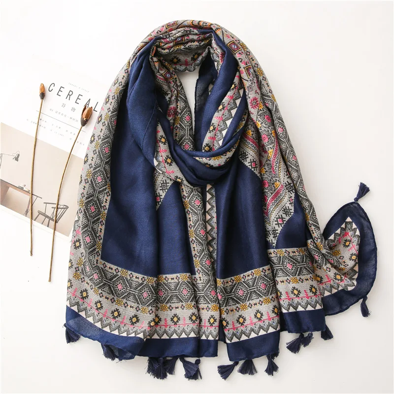 Bohe Style Plaid Print Women Scarf Retro Floral Pattern Fringed Shawl All-month Sunscreen Ethnic Scarves Female Foulard Bandana