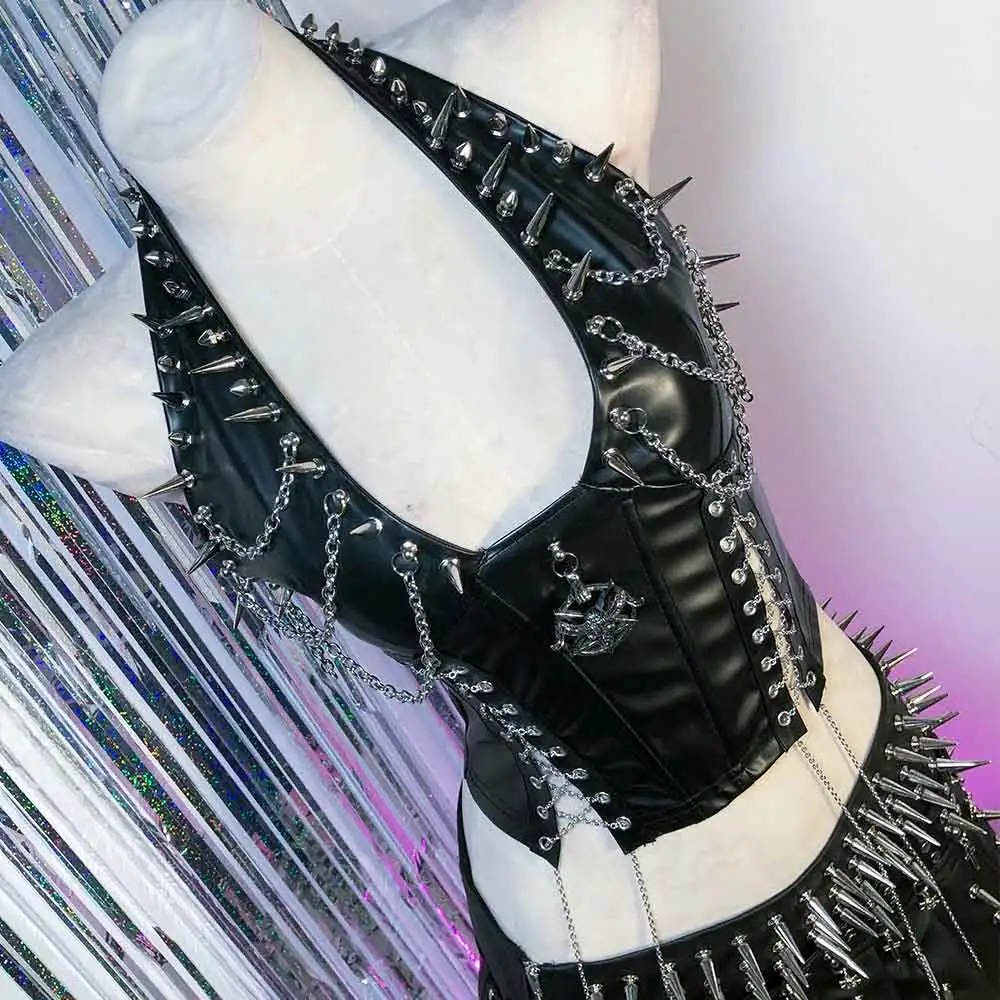 

Harajuku Kawaii Chain Gothic Tank Goth Y2K TOPS 90s Emo Studded Rivet E-Girls DIY Hand Made Punk Rock Teen Grunge Eco