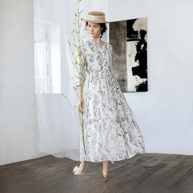 

Новое летнее женское платье Ele Silk Print Dr 2025 с V-образным вырезом и рукавом три четверти, миди, Ele Sle