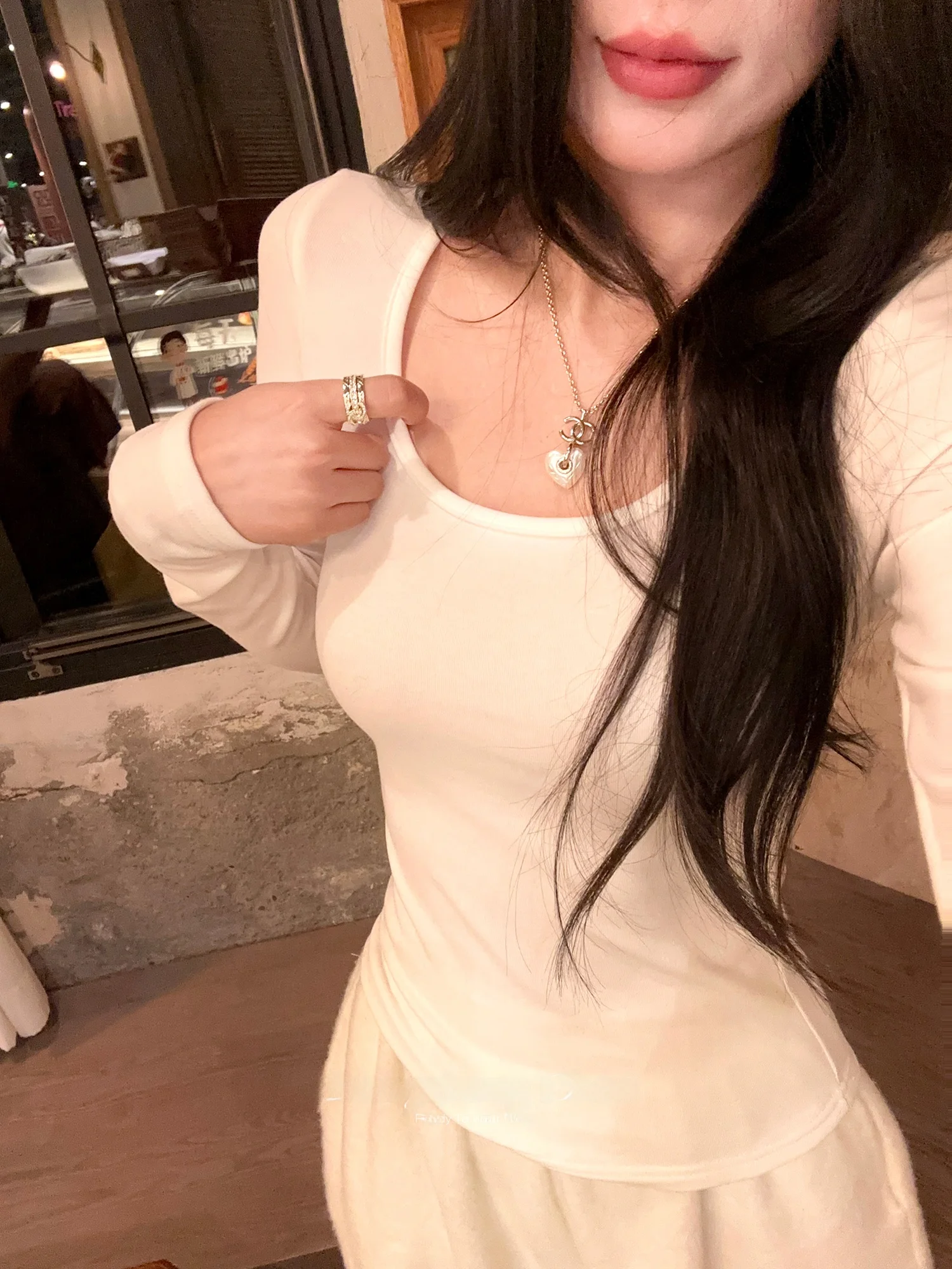 

Versatile Long Sve U-Ne Knitwear Women's irt Slim Fit Base Layer Top Cotton Blend oulder Width Regular Length T-irt