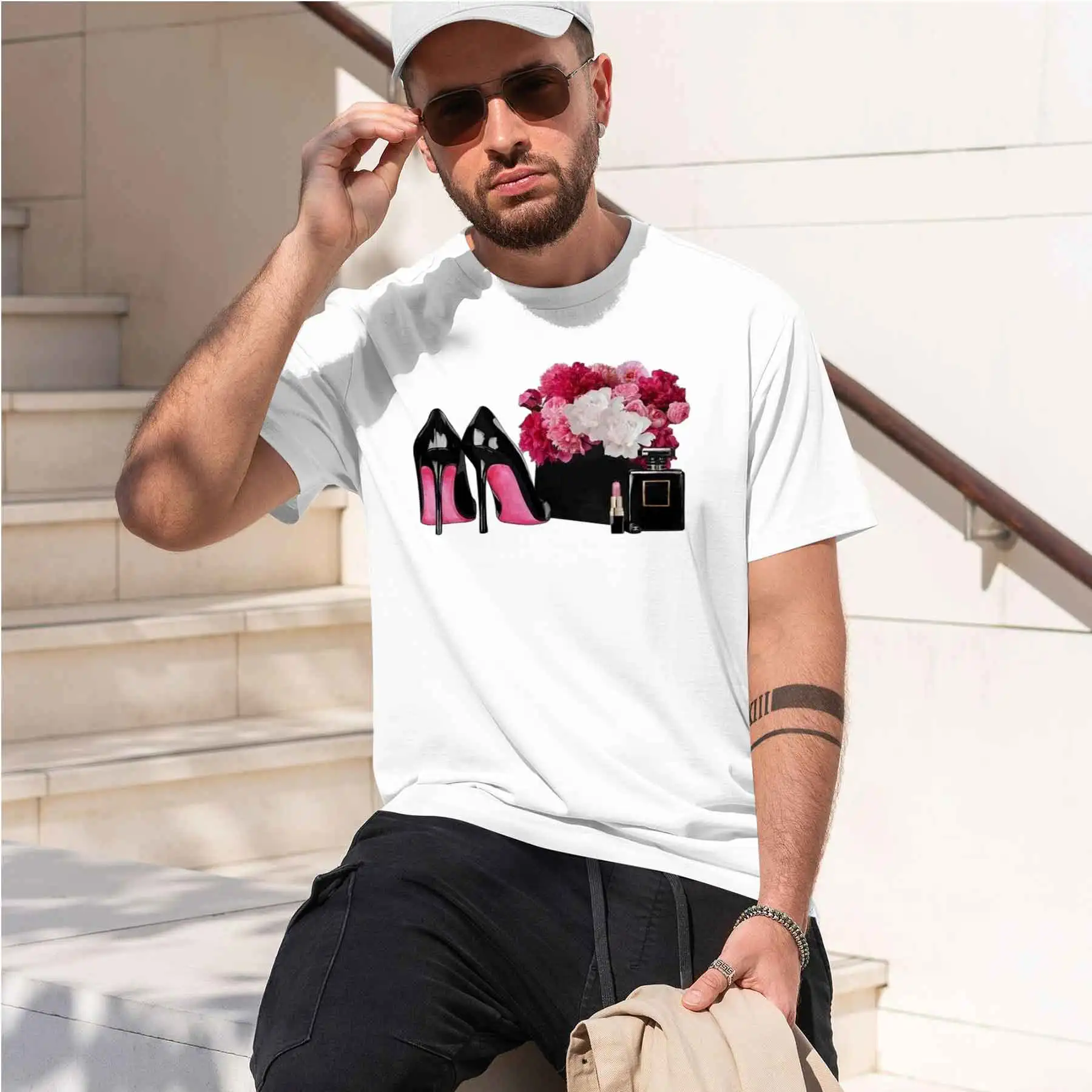 new printed T-shirt printed with  Men's Casual Short Sleeve T-Shirt with Fashion High Heels Floral Perfume Bottle Print