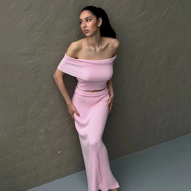 

Комплект из двух предметов: вязаный костюм для женщин, лето 2026, топ на одно плечо, юбка с высокой талией и разрезом, женский вязаный костюм из двух частей