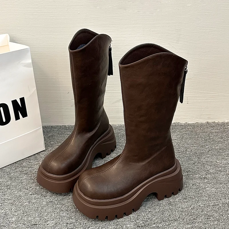 

Женские ботинки до середины икры на платформе, дизайнерская кожаная обувь на среднем каблуке, зимняя мода 2025, мотоциклетные ботинки, новый готический тренд Mujer Botas