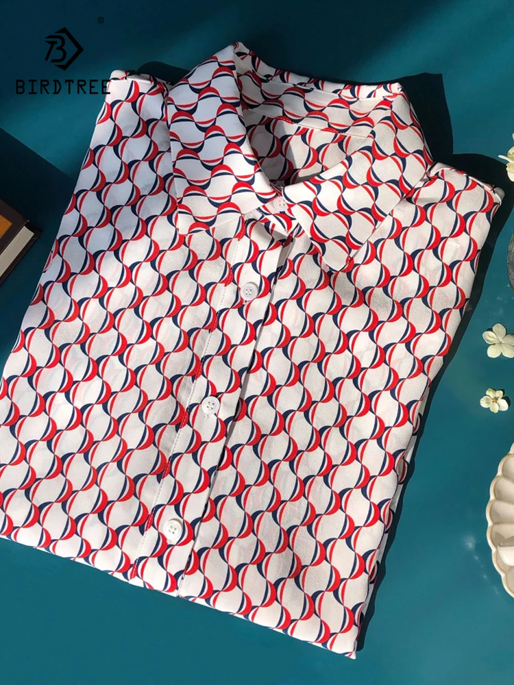 

BirdTree-100% Silk Elegant Shirt,Turn-down Collar Geometry Print, Women French Retro Temperament Blouse, 2025 Autumn T59860CC