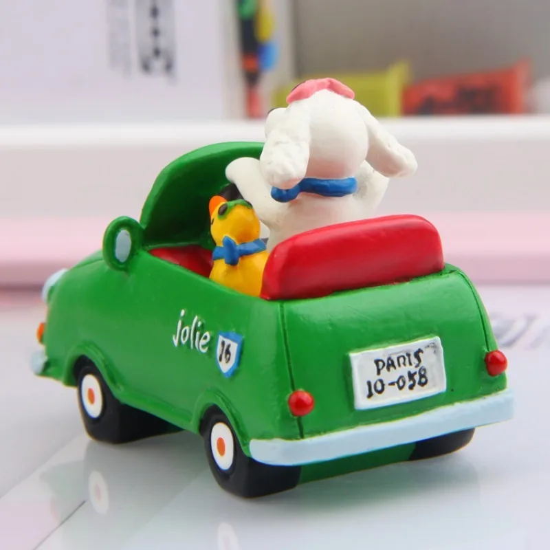 Driving Puppy Ornaments Resin Crafts Gardening Succulent Flower Arrangements Shooting Props Gifts