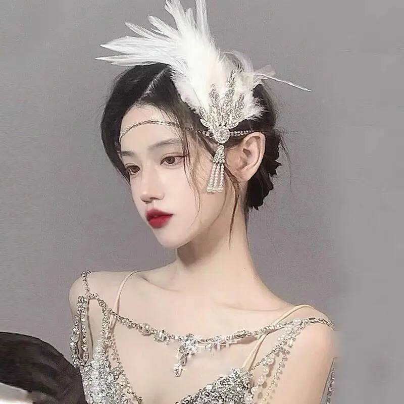 Retro court masquerade party headwear, leaf and feather headband, hairband, stage runway photo styling accessory