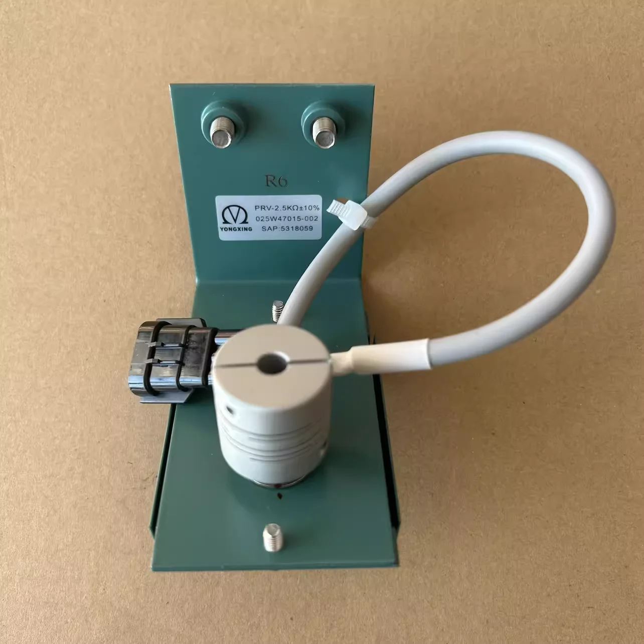 

New suitable for central air conditioning centrifuge YK guide vane motor position sensor assembly 025W47015-002 025-47015-002