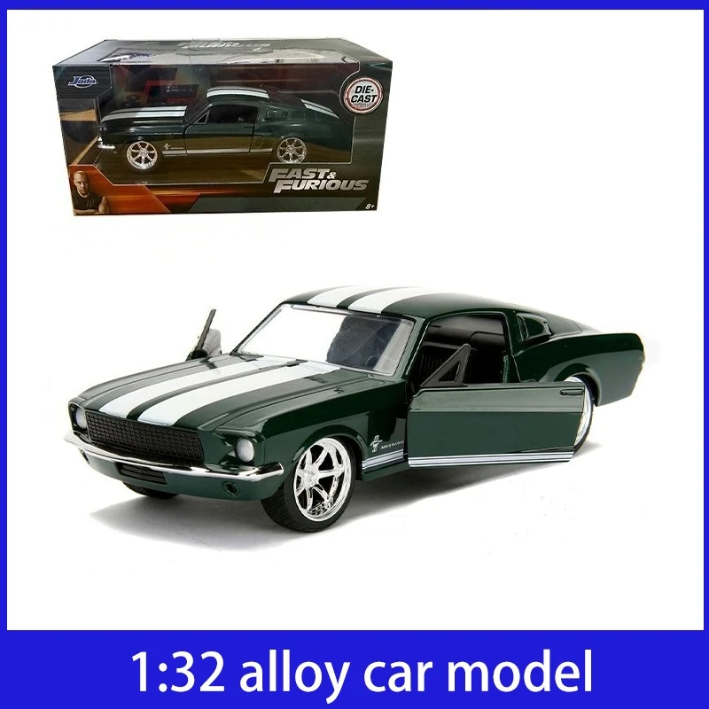 

JADA 1:32 Simulated Sports Car Alloy Car Model Collection Ornaments Holiday Gifts for Adults and Children
