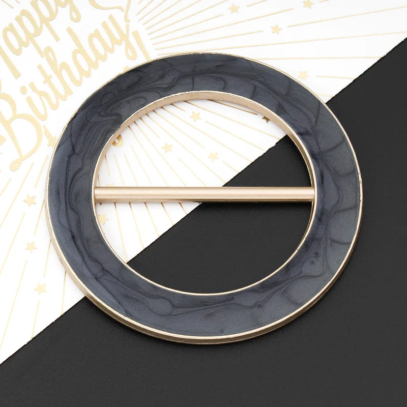 Silk Scarf Ring Clip T-shirt Tie Clips for Women Fashion Metal Round Circle Clip Buckle Clothing Hem Shawl Ring Wrap Holder