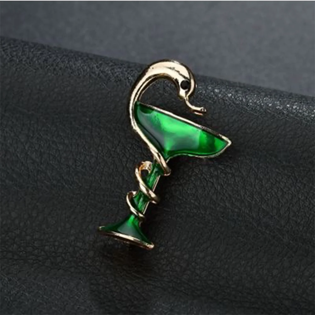 

2Pcs Alloy Wine Goblet Brooch Women Drip Oil Creative Badge Party Brooch Pin Casual Graduation Prom Banquet Creative Badge