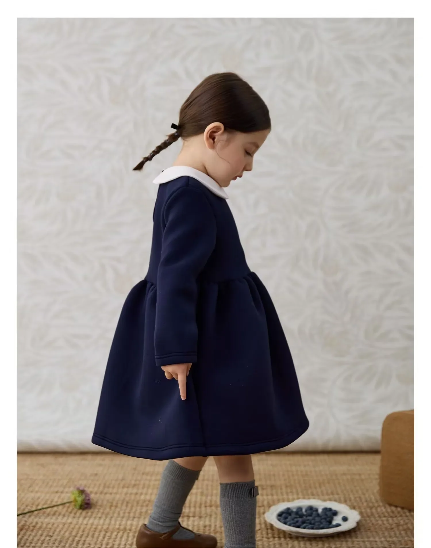 Baby Girls Dress Fashion Long Sleeve Pure Color Peter Pan Collar High End 2024 Jesienna nowa sukienka dziecięca — zdjęcie 7