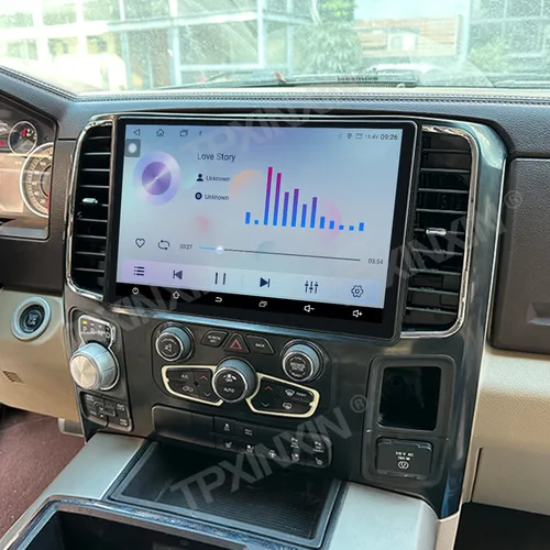 13.1 インチ Android 13 ダッジ RAM 1500 2013-2018 カーラジオ QLED タッチスクリーン CarPlay マルチメディアプレーヤー GPS ナビゲーションヘッドユニット