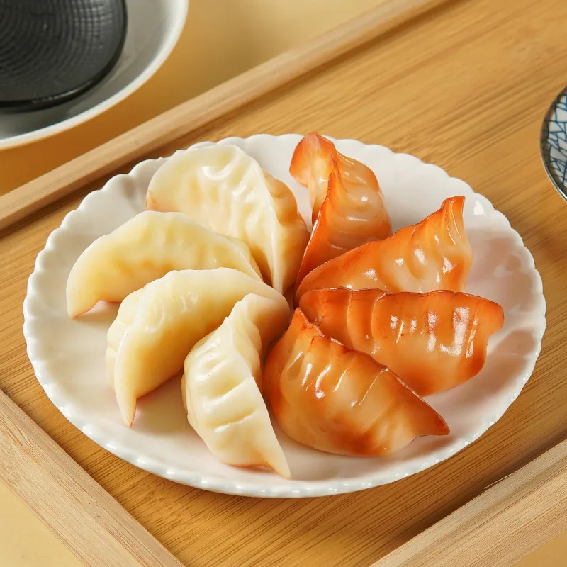 5Pcs Simulation Fried Dumpling Artificial Baked Dumplings Fake Food Model Food Festival Souvenir Window Display Props Ornament image 3