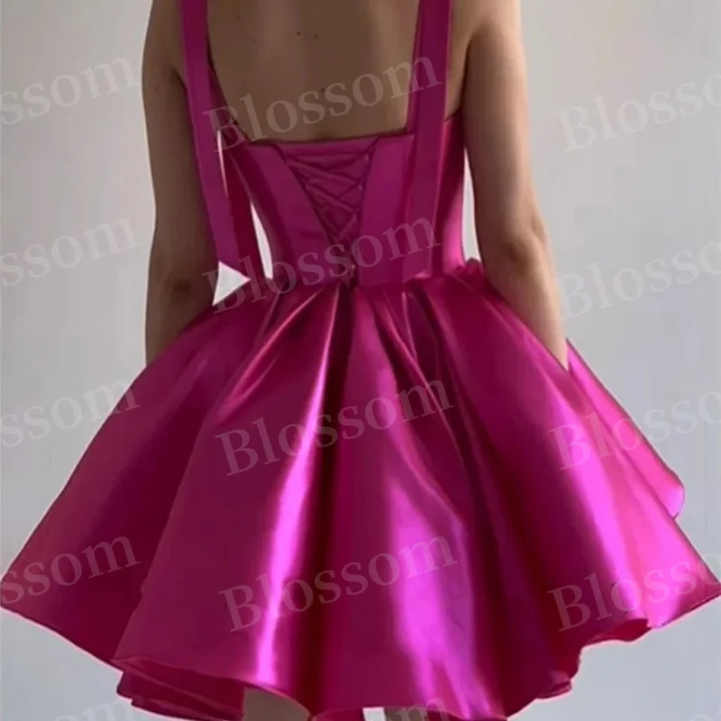 Heart-neck satin ball dress with halter Pleated cocktail dress Sexy sleeveless knee-length skirt party dress