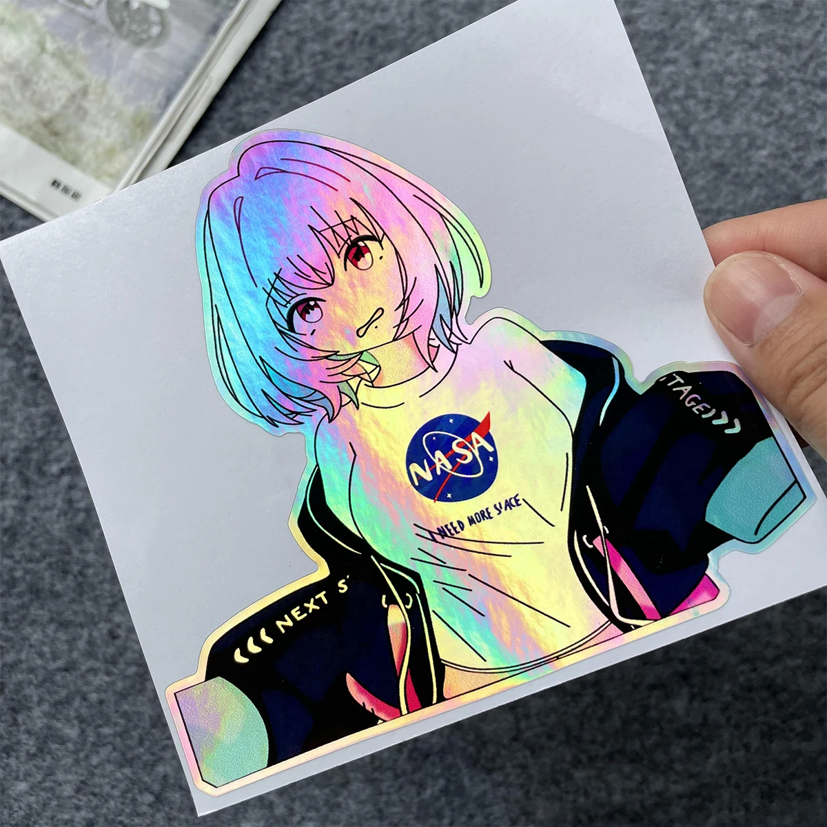JDM Anime Mädchen Aufkleber Laser Regenbogen Auto Fenster Windschutzscheibe Motorrad Körper Moto Helm Vinyl Dekoration Zubehör Aufkleber