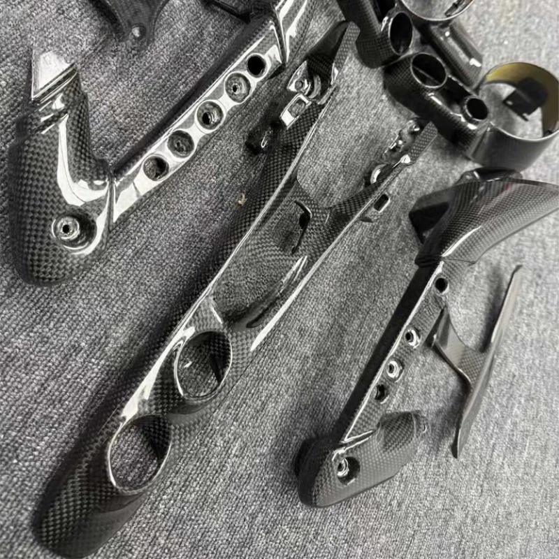 Carbon Fiber Interior Kit for F8 Tributo Carbon Fiber Air Vent Outlet Center Console Shift Paddles