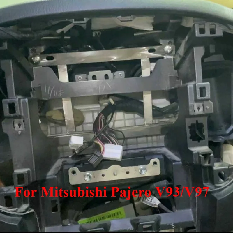 Suitable for V93 V97 Mitsubishi Pajero 4 Dashboard Reinforcement Bracket Montero Dashboard Noise Elimination Modification Parts