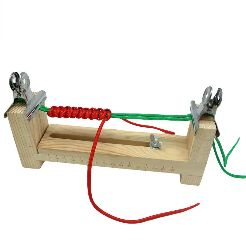 

Простая деревянная вязальная машина для детей: для браслетов и плетения из зонтичной веревки