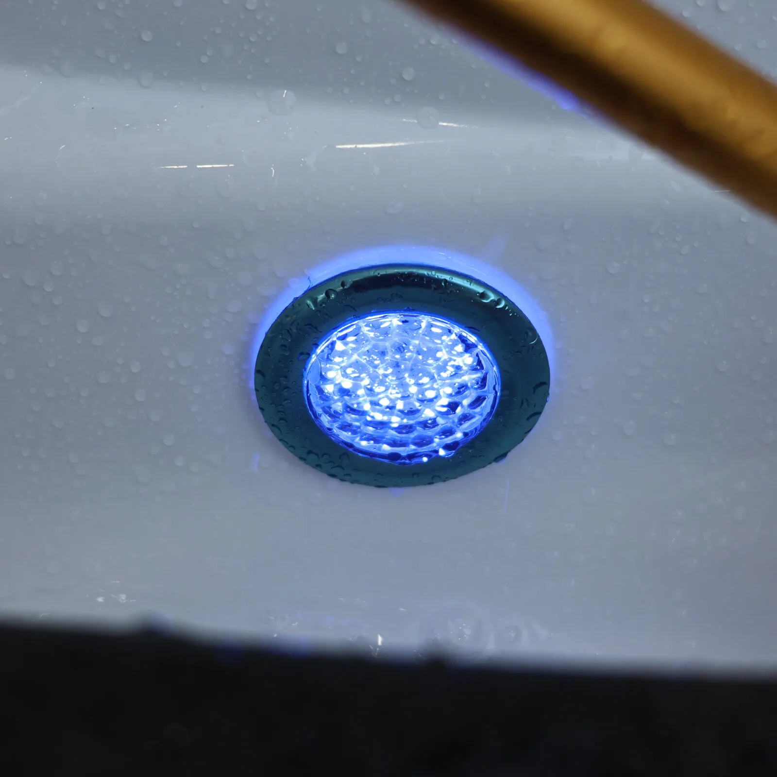 Mobile Head Therapy BasinPortable Modern Design Mobile Shampoo Chair Beauty Salon Hair Washing Bed Equipment Made Of Metal