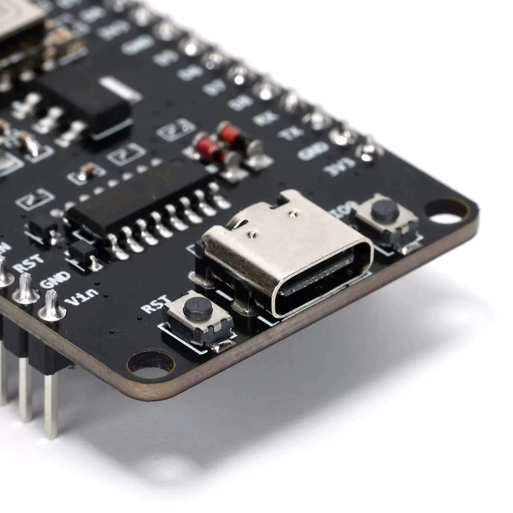 NodeMcu V3 Development Board Equipped with ESP8266 Serial WiFi Module Supports Lua Programming Type‑C  Wireless Control Board