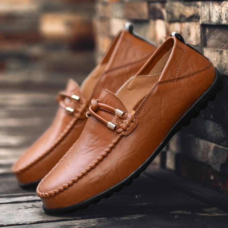 Zapatos de cuero británicos para hombre, mocasines planos suaves, zapatos formales para conducir, mocasines de diseñador, talla grande 47, primavera y otoño