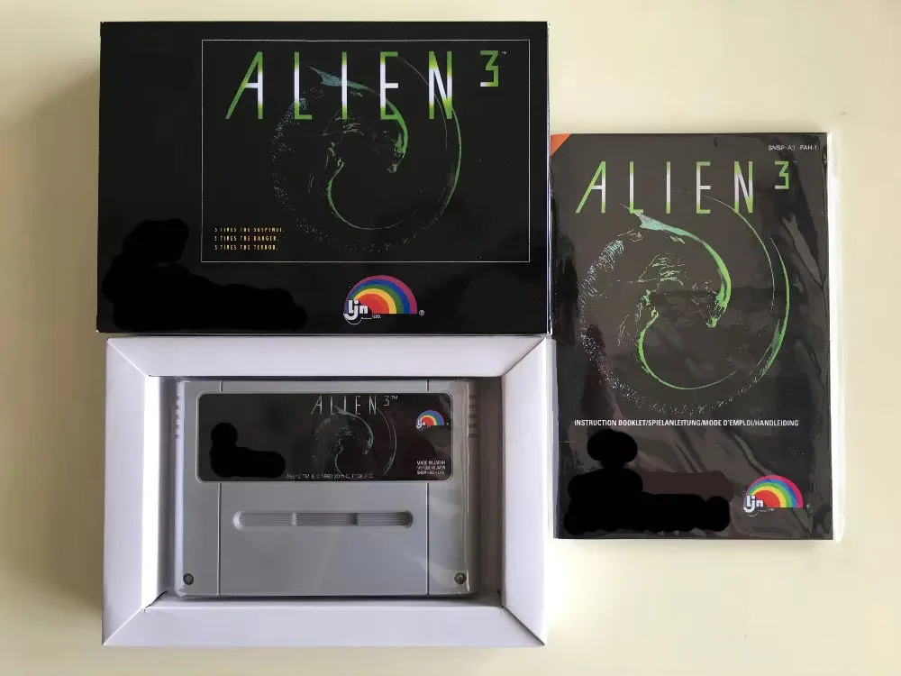 

16-битные игры ** ALIEN 3 (французская версия PAL!! коробка+ручное+картридж!! )