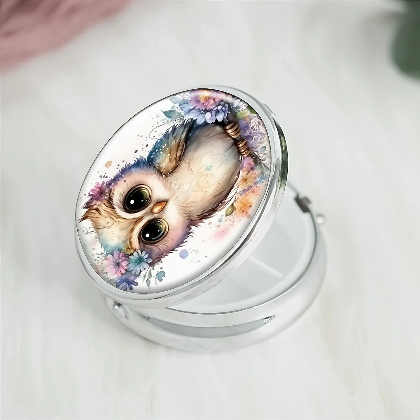 Watercolor Owl Round Pill Box,Household Portable Medicine Storage Box,3-grid Sub-packaging Medicine Box,For Outdoor Travel