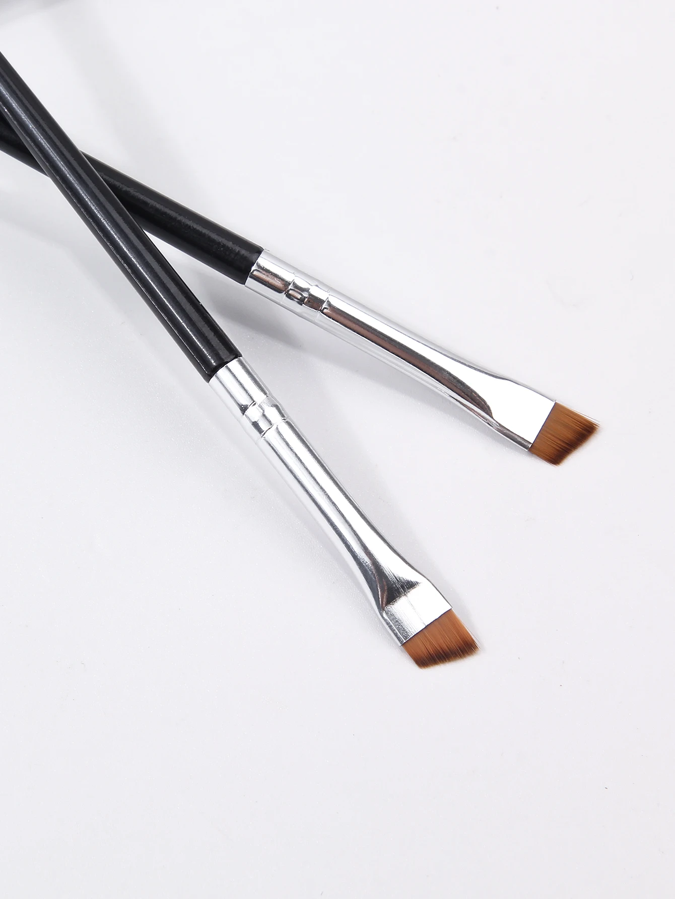 Estremamente utile! Pennello per eyeliner con lama obliqua da 3 pezzi sotto le palpebre per sdraiarsi pennello per trucco baco da seta pennello per sopracciglia pennello per dettagli