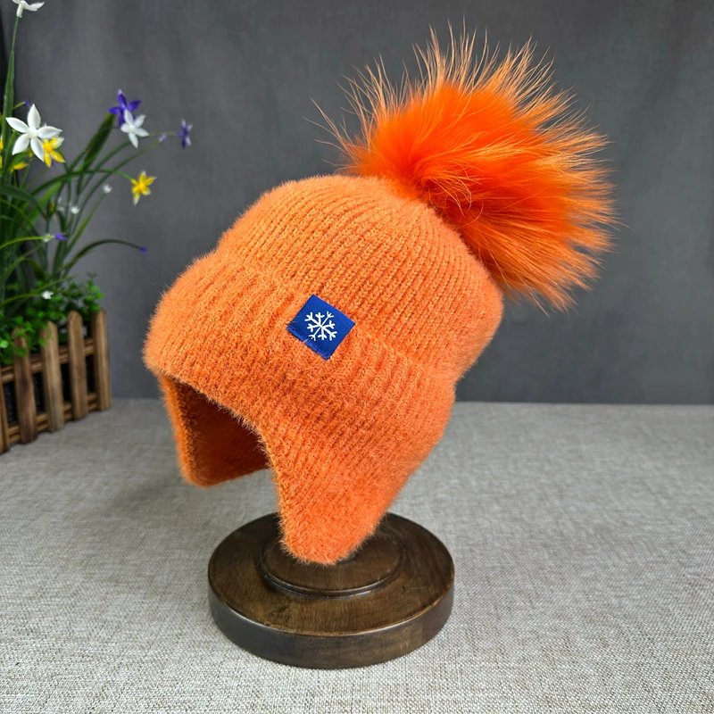 Natürliche pelz pompom frauen Winter Gestrickte Hut Outdoor Radfahren Gehörschutz Warme Schirmmütze Lässige Mode Hüte – Detail 10
