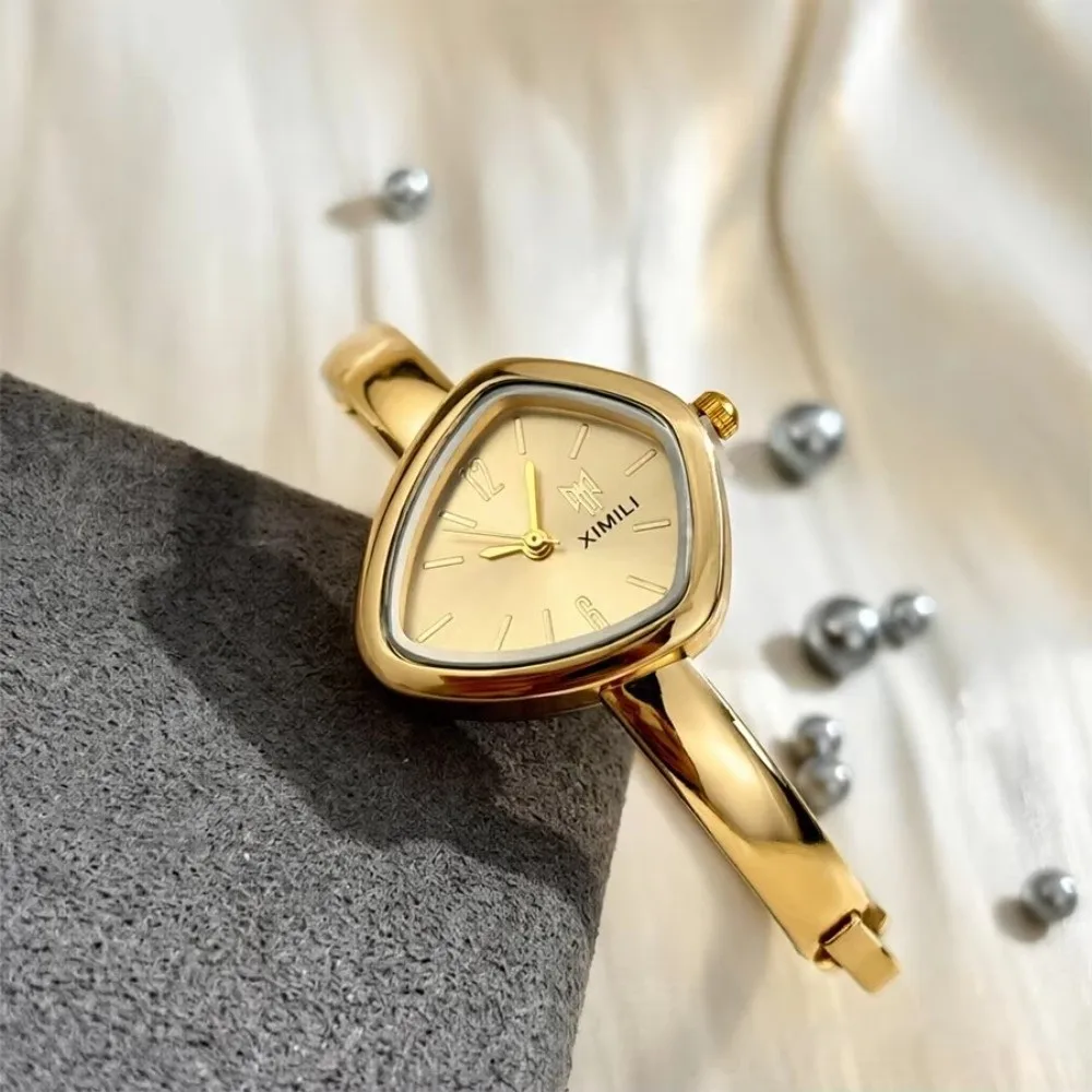 New Square-shaped Dial Pearl Watch Adjustable Elegant Quartz Watch Gift Open Design Wristwatch for Women