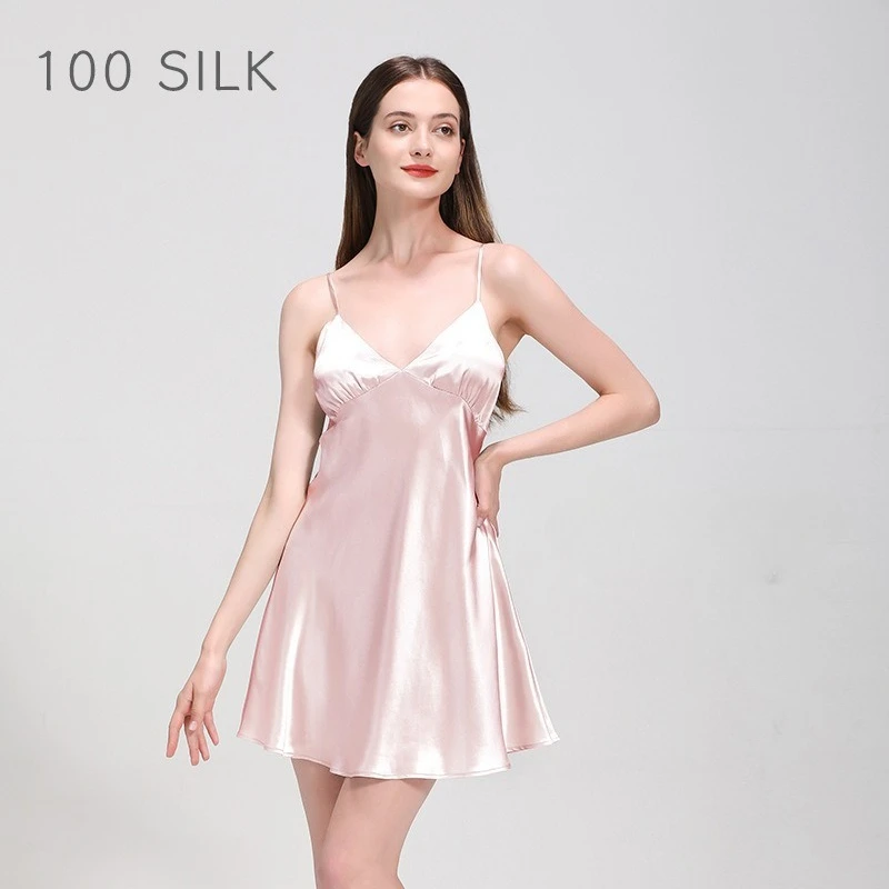 

2025 Summer Collection 22mm Mulberry Silk Nightgown Thin Sexy Suspender Pajamas Comfortable Loungewear Sleepwear Sexy Solid Soft