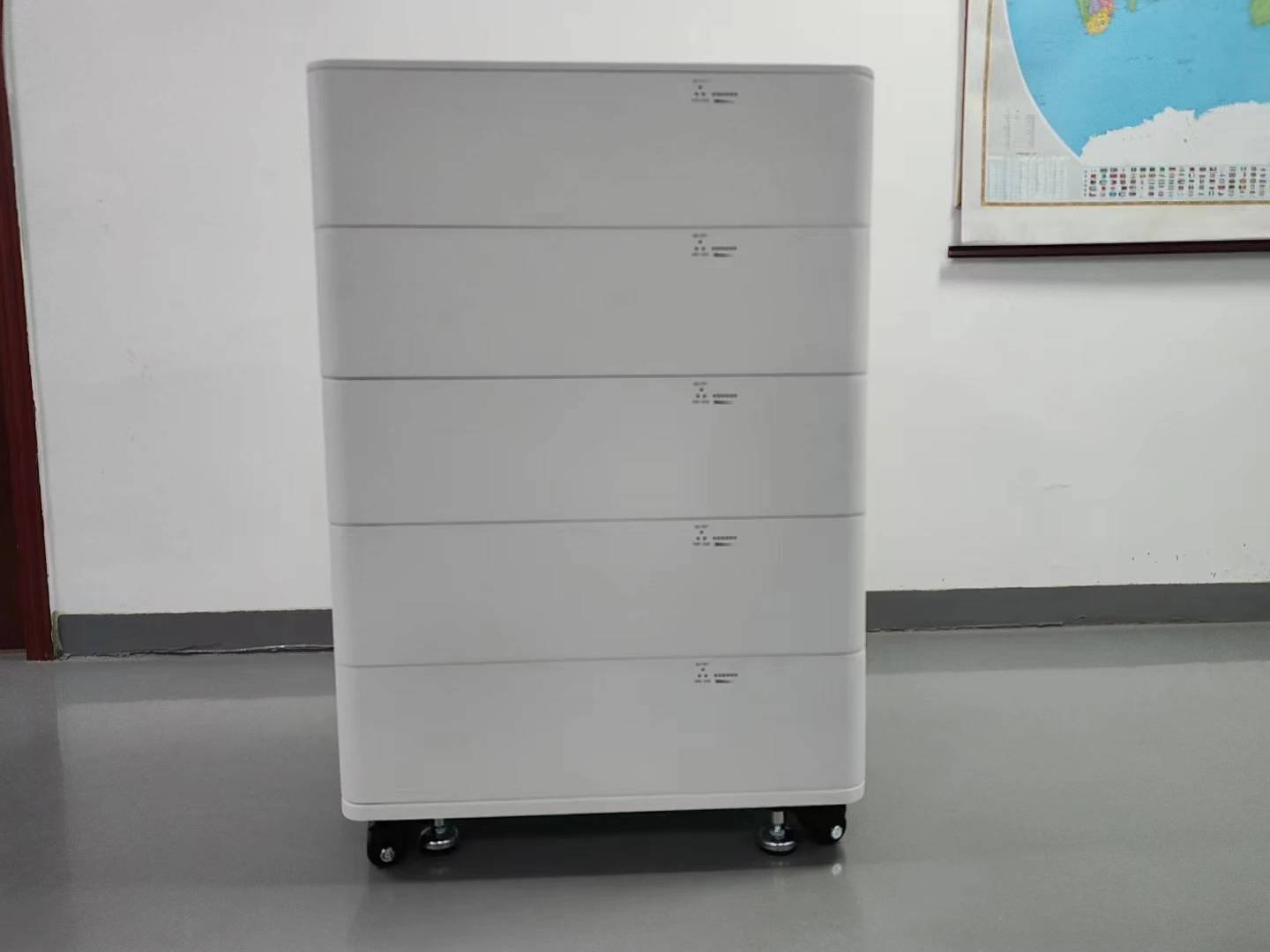 24V/48V Stacked Lithium Ion Battery - LiFePO4 Solar Storage with 100Ah/200Ah, 5Kw/10Kw, High Safety No Fire Risk