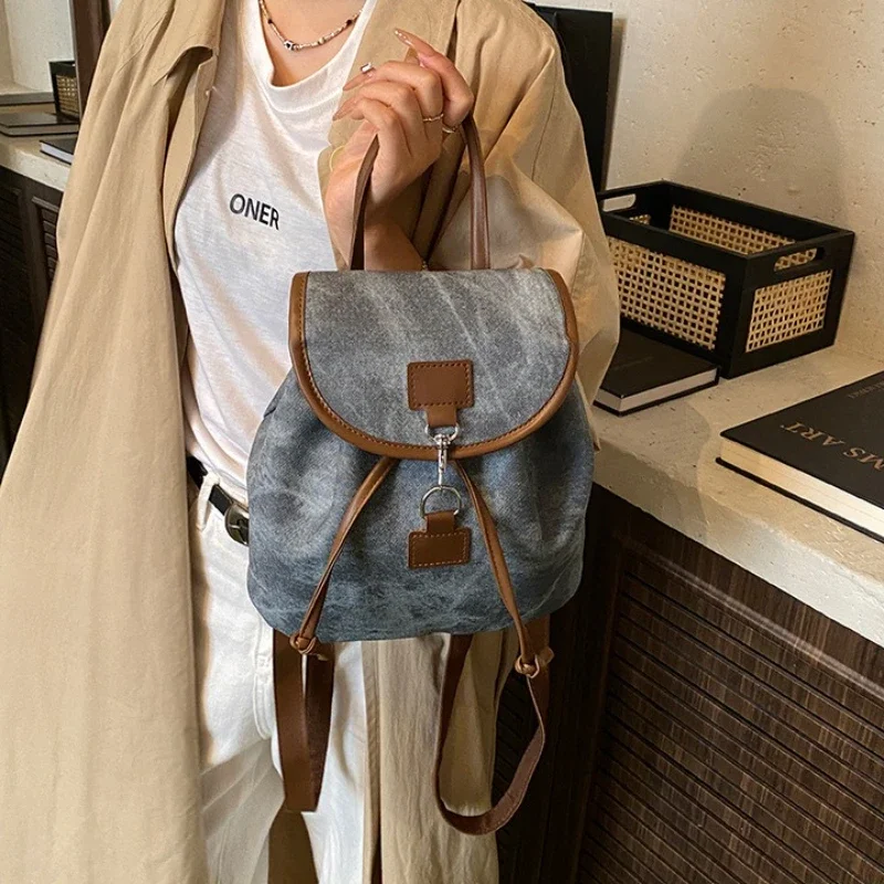 Korean Retro Casual Western-style Backpack for Women, 2025 Fashionable and Lightweight Casual Outdoor Commuting Backpacks