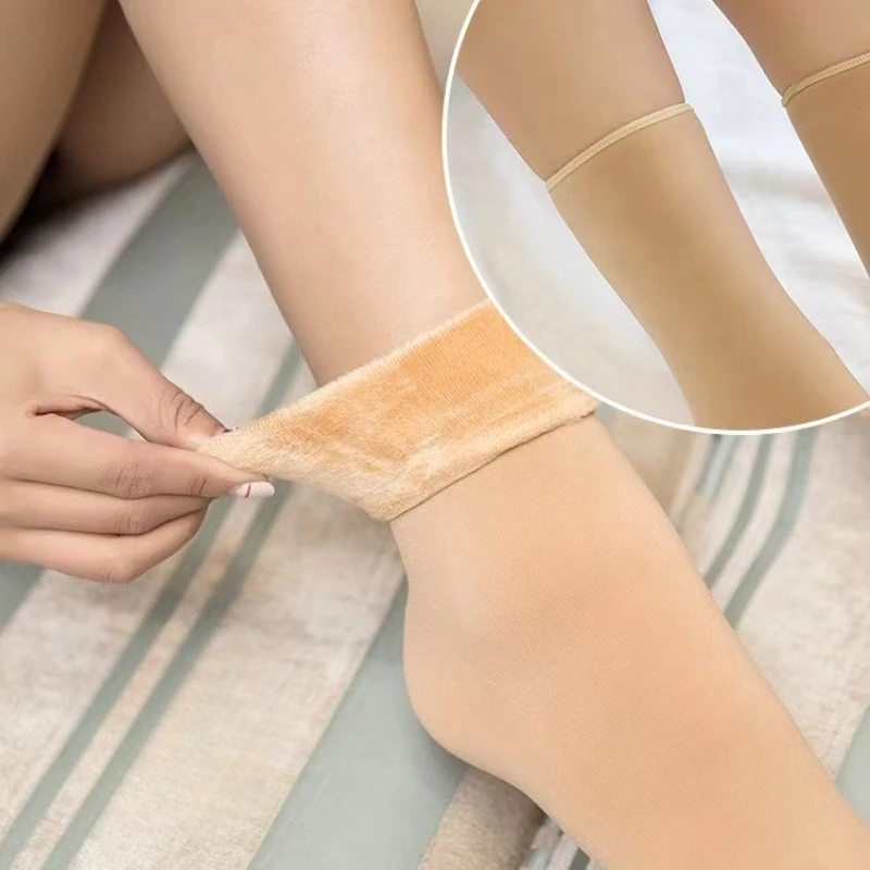 

5 Pairs Black Fleece-Lined Thickened Winter Thermal Snow Hot Socks Casual Home Floor Ankle Socks Short Women's Fluffy Socks Set