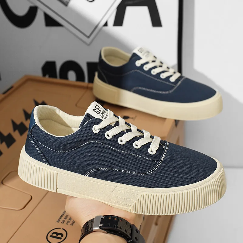 Men's Casual Canvas Shoes Four Seasons New Breathable Light Soft Sole Comfortable Board Shoes Fashion Versatile Walking Sneakers